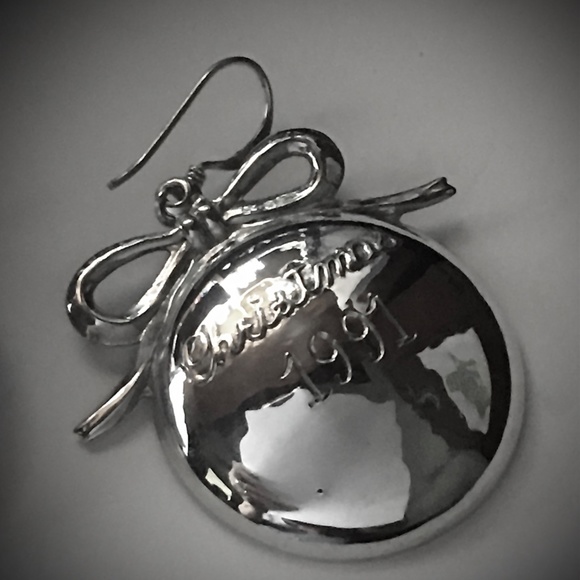 Sterling Silver -1991 Christmas Earrings - Picture 5 of 6